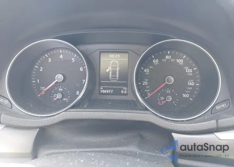 2018 Volkswagen Passat 2.0T R-Line/2.0T S из США, поврежденный, VIN 1VWAA7A39JC041758